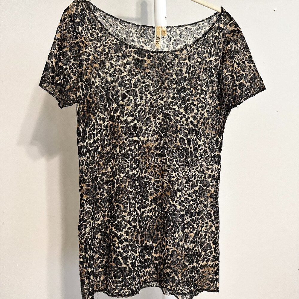 Leopard Print Lace Short Sleeve Top